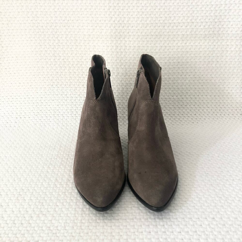 Frye JENNIFER Brown Grey Suede Pointed Stacked Heel Dress Ankle Boots 6 - Picture 3 of 12